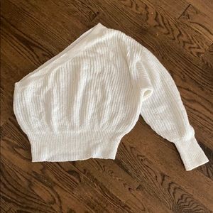 One shoulder sweater